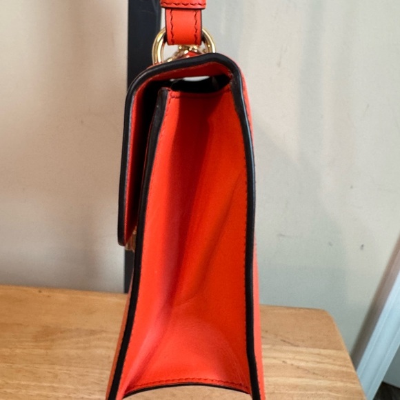 Gucci Silvie Orange Leather Shoulder Bag - Picture 4 of 14